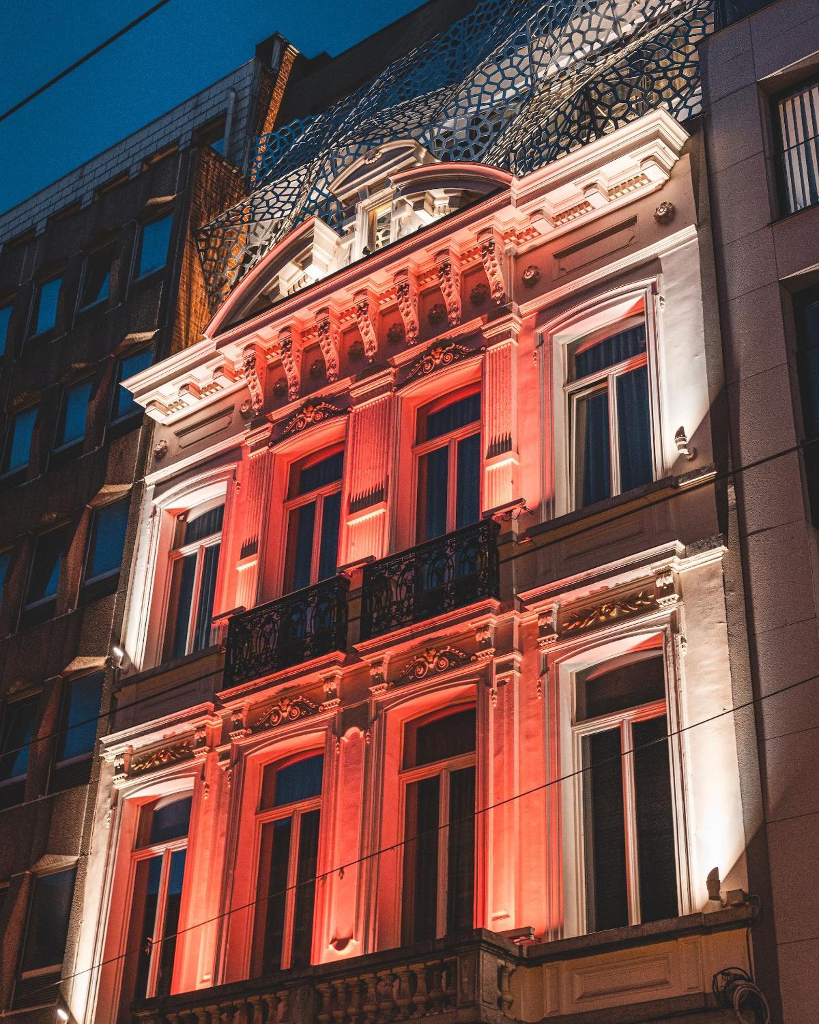 Hotel Harmon House - & Brussels